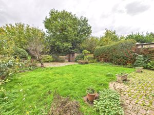 Garden - click for photo gallery